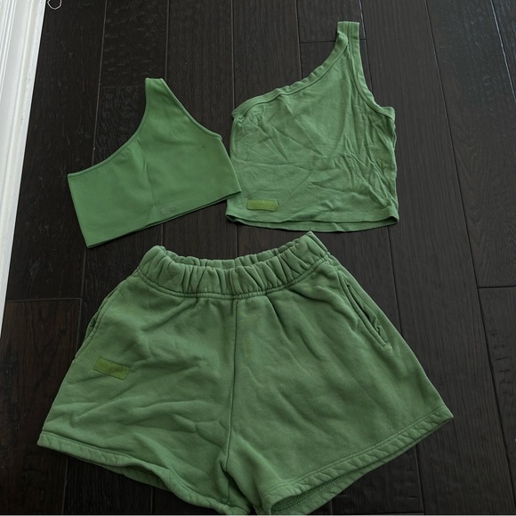 SET ACTIVE Other - Set Active Green Set